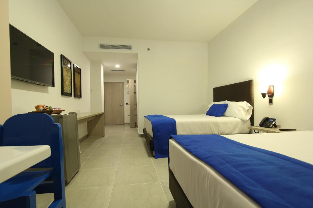 Hotel Ventura Loma Mesa de Ruitoque Bagian luar foto