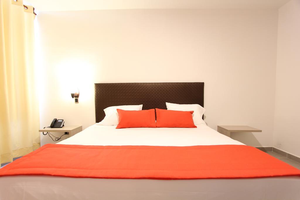 Hotel Ventura Loma Mesa de Ruitoque Bagian luar foto