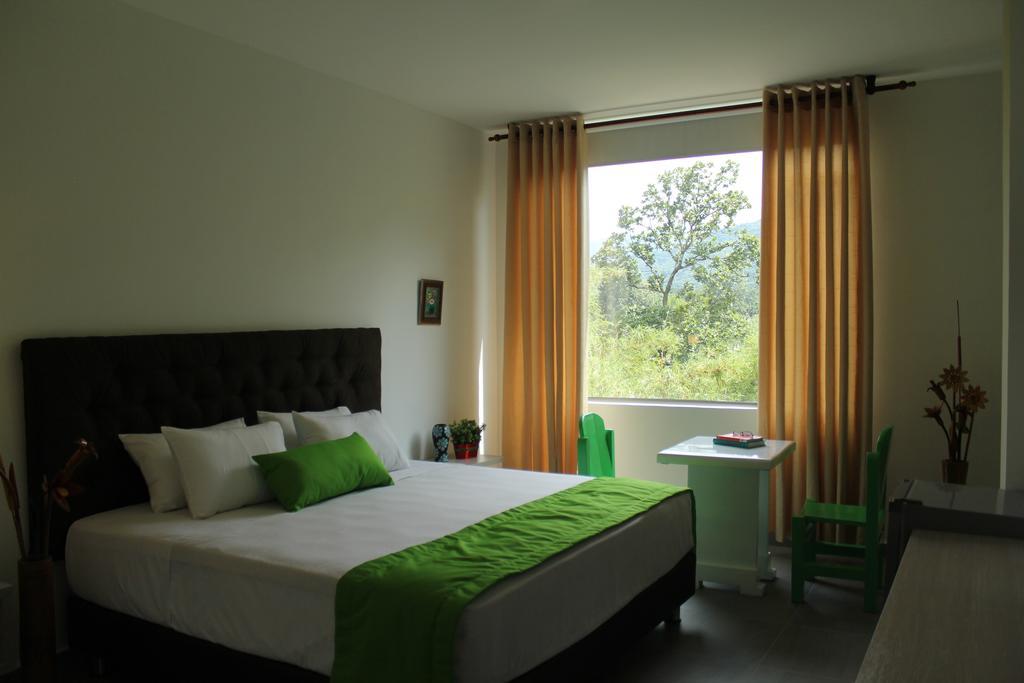 Hotel Ventura Loma Mesa de Ruitoque Bagian luar foto