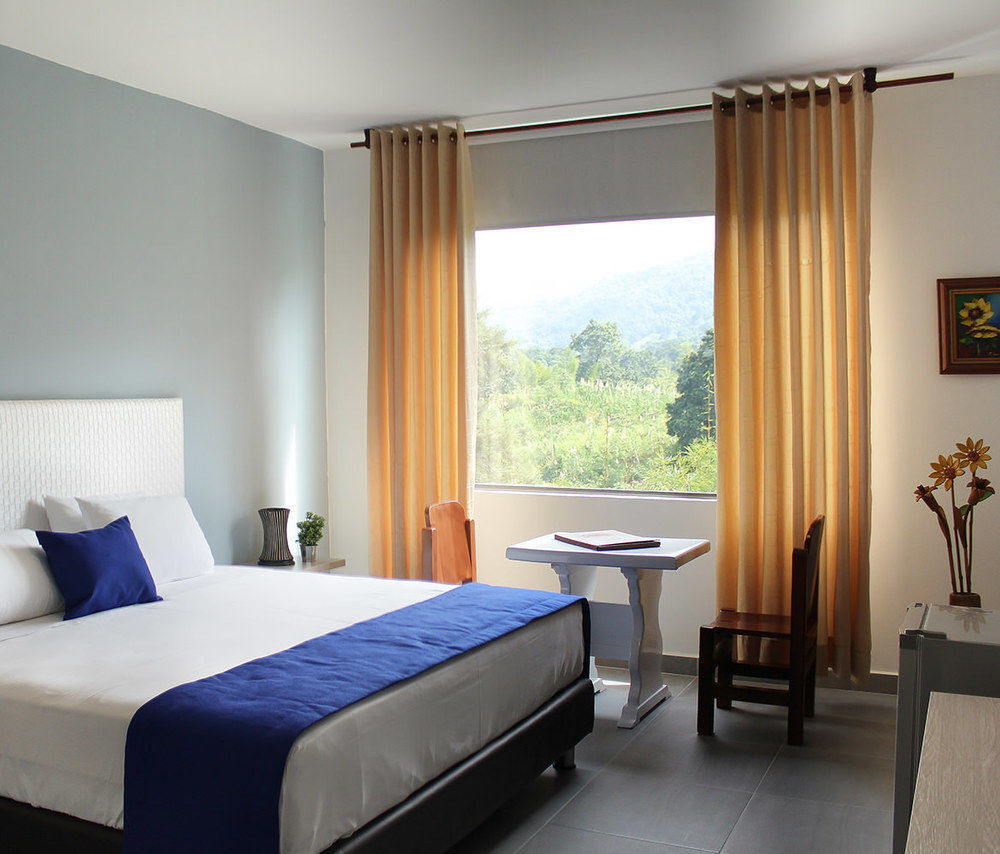 Hotel Ventura Loma Mesa de Ruitoque Bagian luar foto