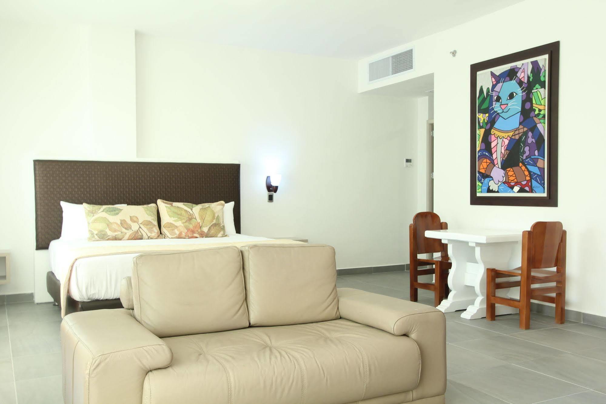 Hotel Ventura Loma Mesa de Ruitoque Bagian luar foto