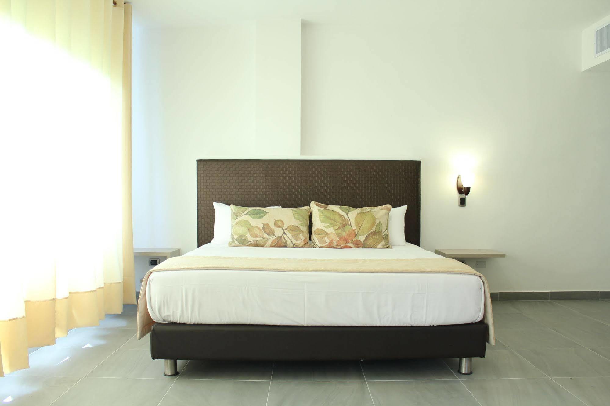 Hotel Ventura Loma Mesa de Ruitoque Bagian luar foto