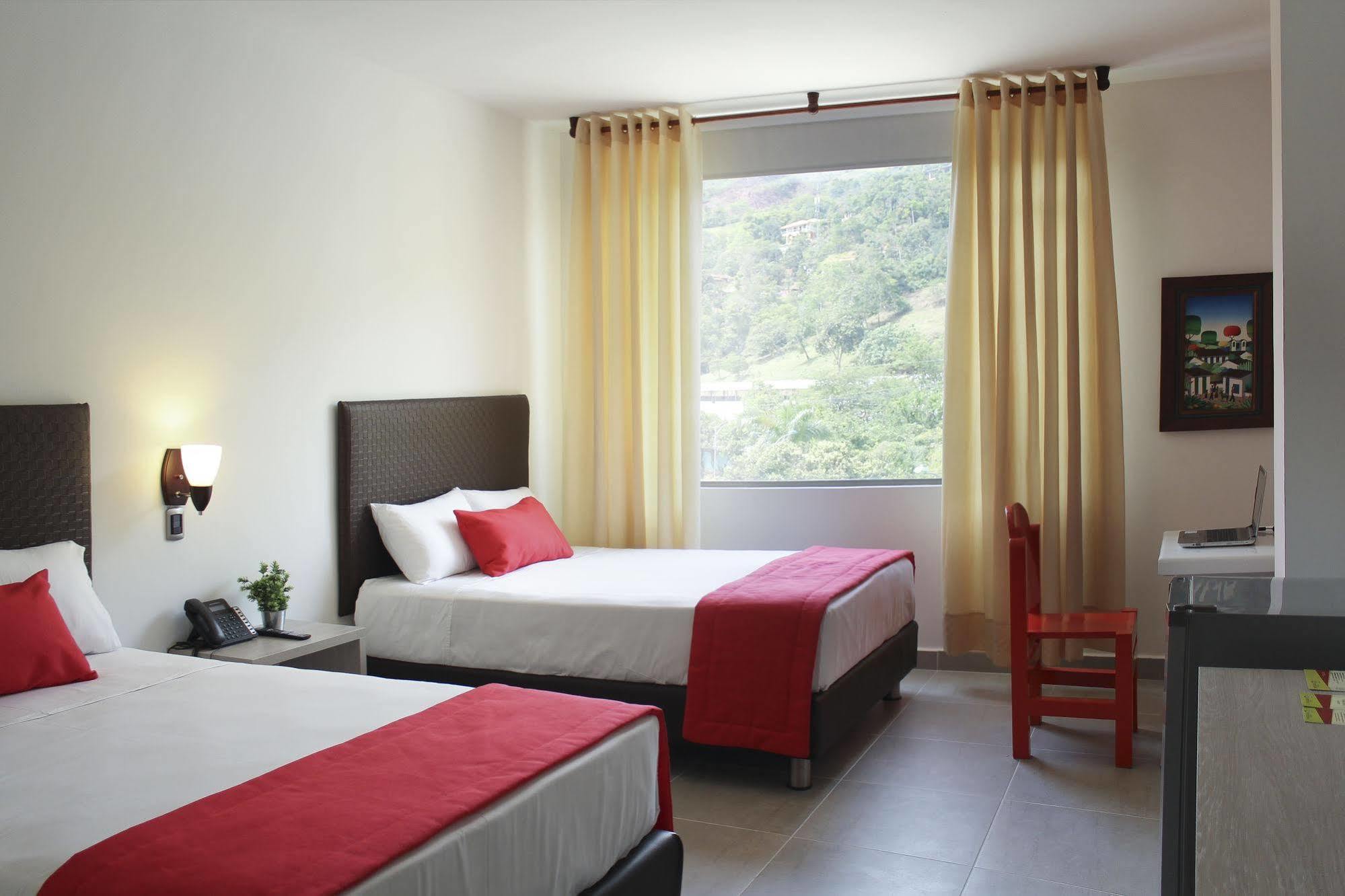 Hotel Ventura Loma Mesa de Ruitoque Bagian luar foto